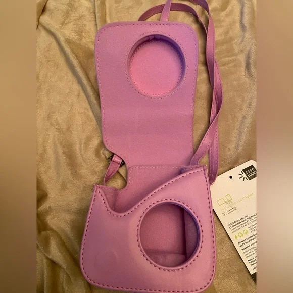 NWT Fujifilm Instax 7s Chevron Groovy Camera Case - Lavender - Picture 5 of 9